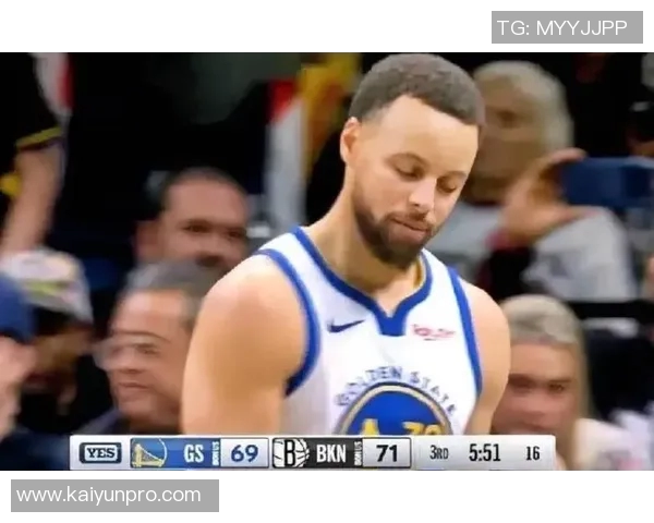 库里强势表现遭遇争议判罚勇士队意外吃到技术犯规