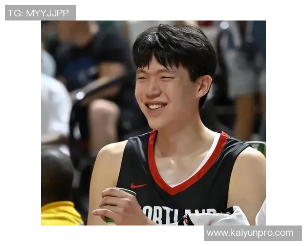 文班亚马挑战浓眉实力费城新星小艾崭露头角杨瀚森首战表现引关注 文班亚马挑战浓眉实力费城新星小艾崭露头角杨瀚森首战表现引关注